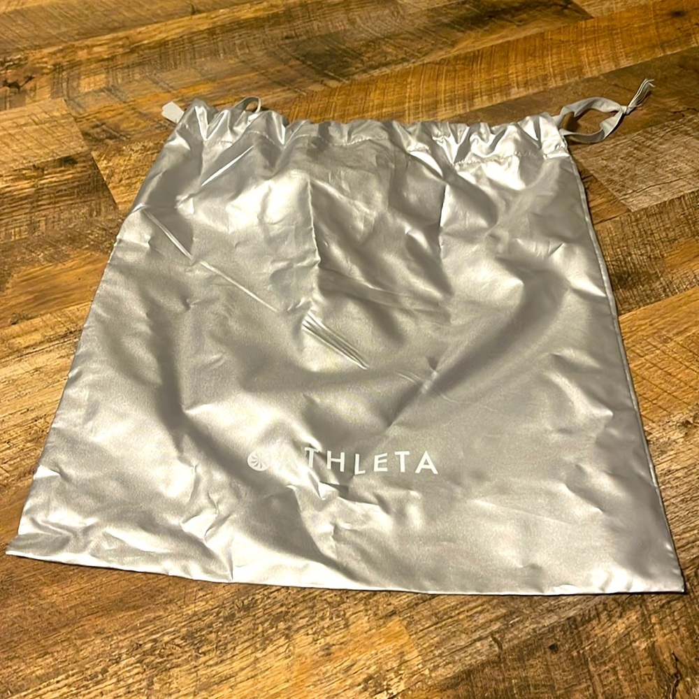 Athleta Cinch Top Bag